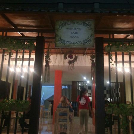 Sari Room Bed & Breakfast นูซาดูอา ภายนอก รูปภาพ