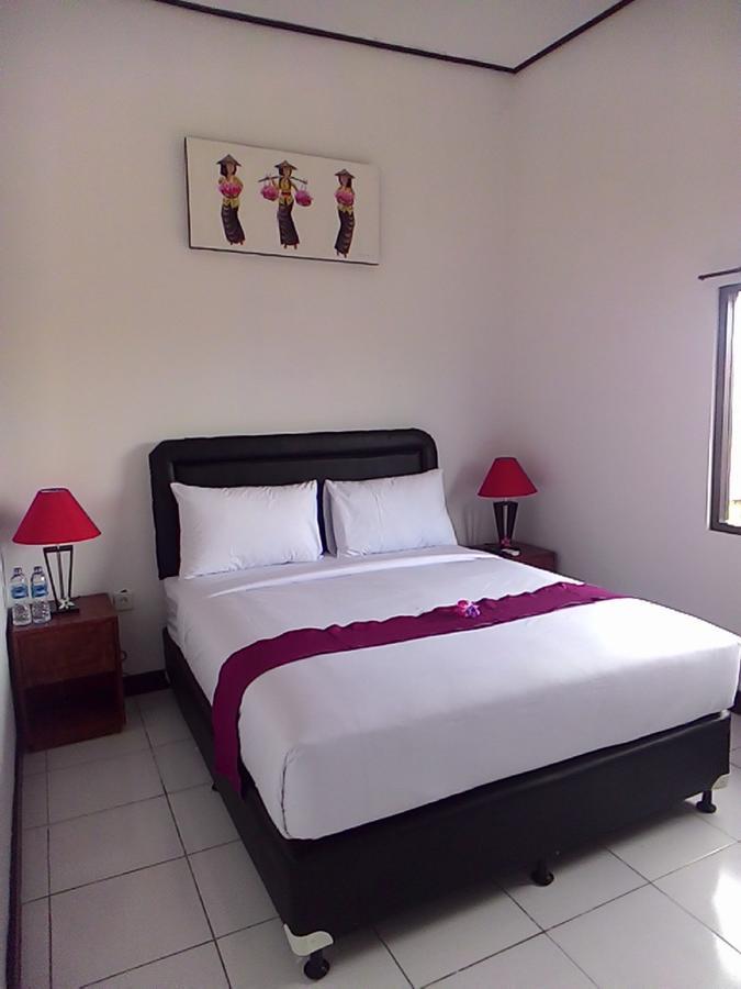 Sari Room Bed & Breakfast นูซาดูอา ภายนอก รูปภาพ
